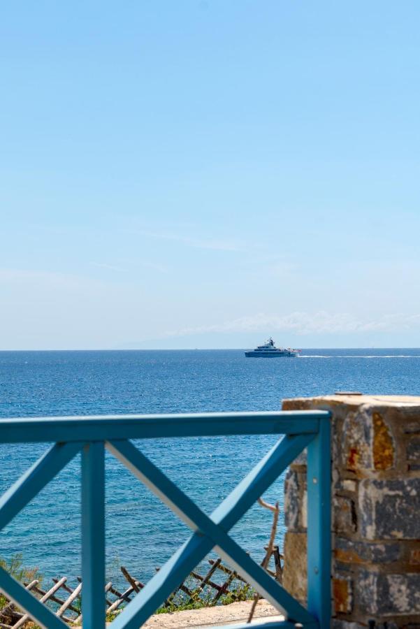 Fabbrica Bnb Vári Exteriör bild